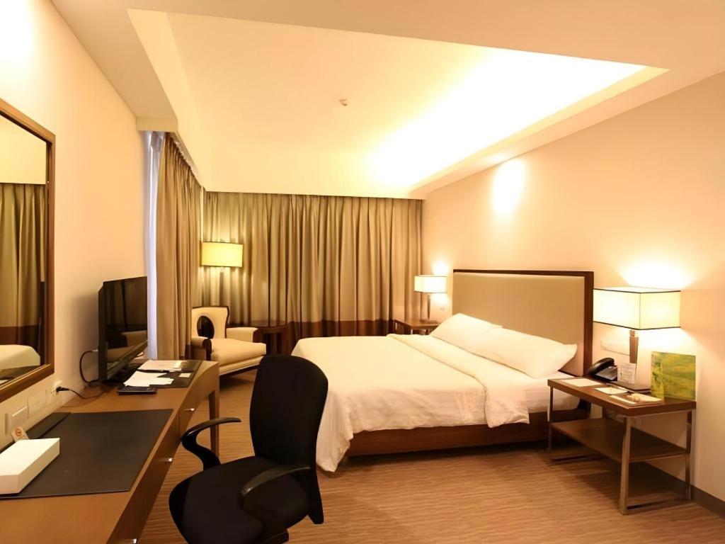 Garden Orchid Hotel Zamboanga Exterior photo
