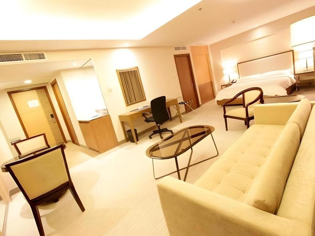 Garden Orchid Hotel Zamboanga Exterior photo
