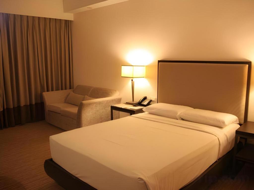 Garden Orchid Hotel Zamboanga Exterior photo