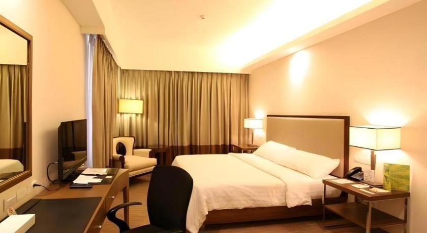 Garden Orchid Hotel Zamboanga Exterior photo