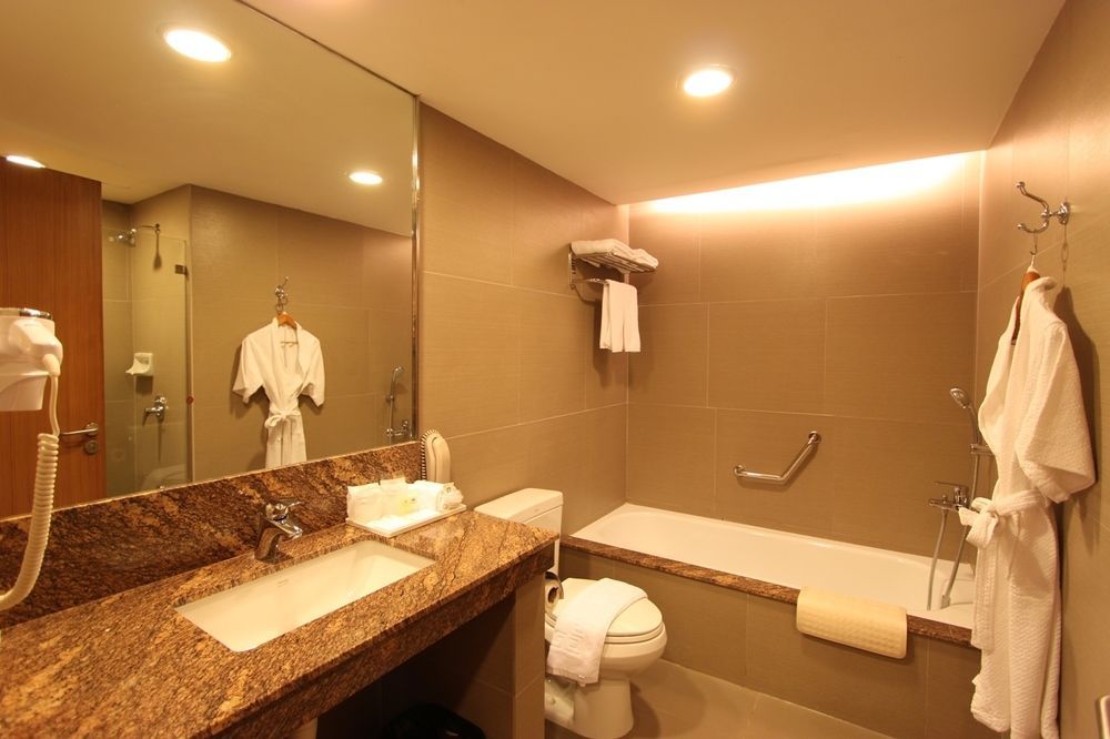 Garden Orchid Hotel Zamboanga Exterior photo